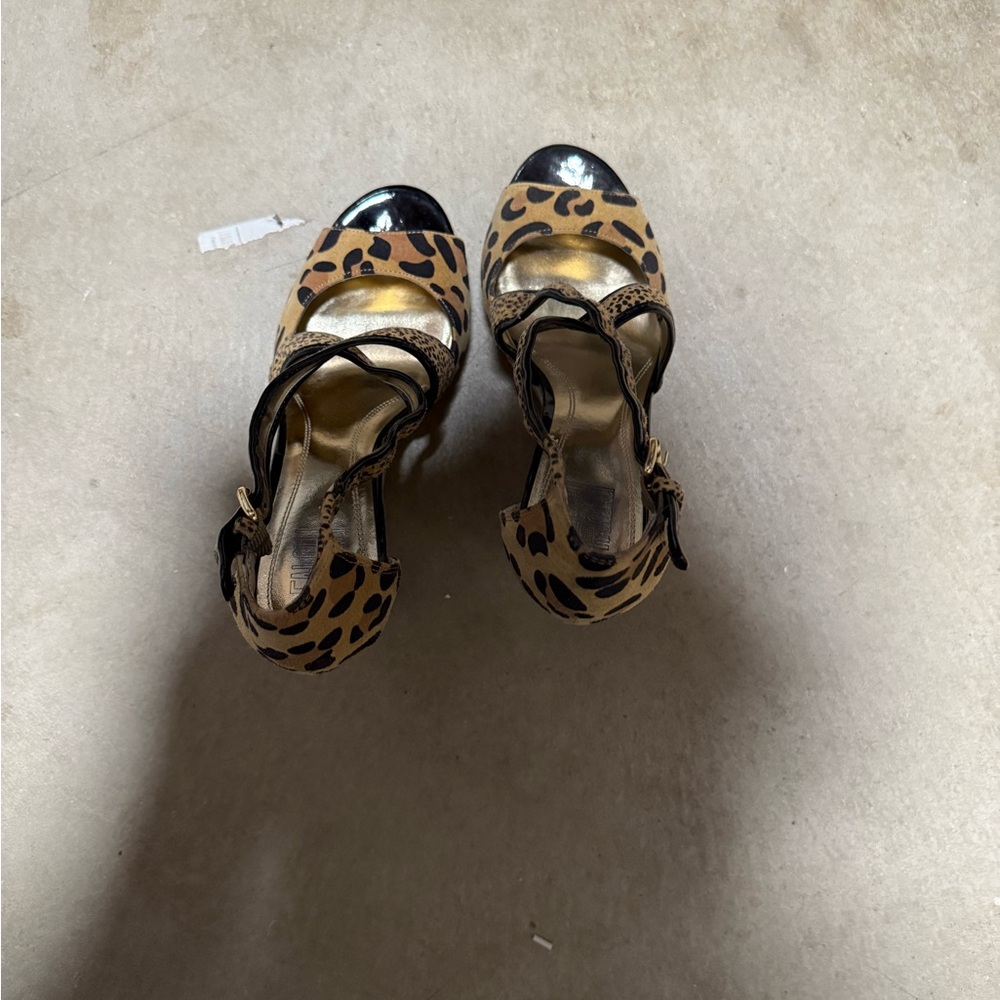 Carlos Falchi Brown and Black Heels with Bold Design